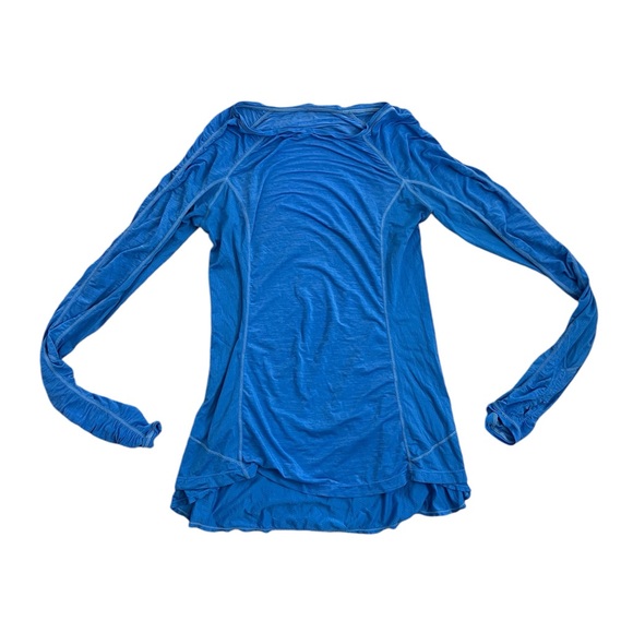 Lululemon Long Sleeve Ruffle Tail Top 💙 - Picture 1 of 7